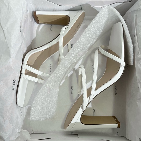 Aldo Nivi Square Toe Strappy Sandals - Picture 12 of 13
